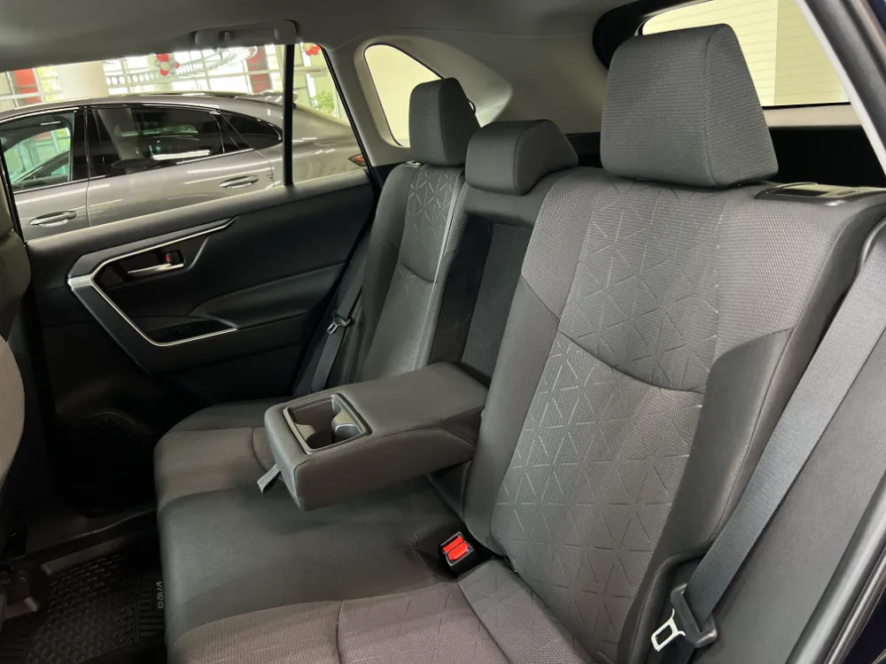 2023 rav4 xle base hybrid blueprint 19